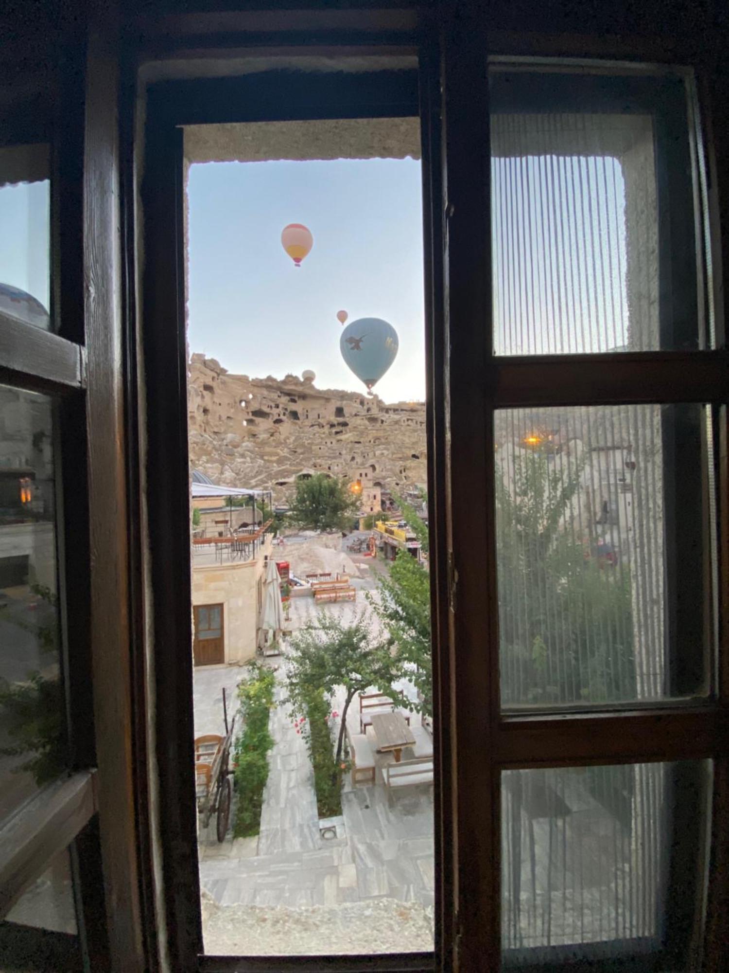 Cappadocia Fairy Tale Suites Cavusin Exterior photo